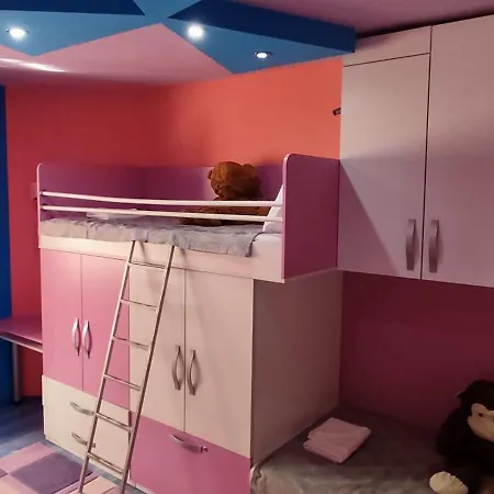 Apartment висаи *